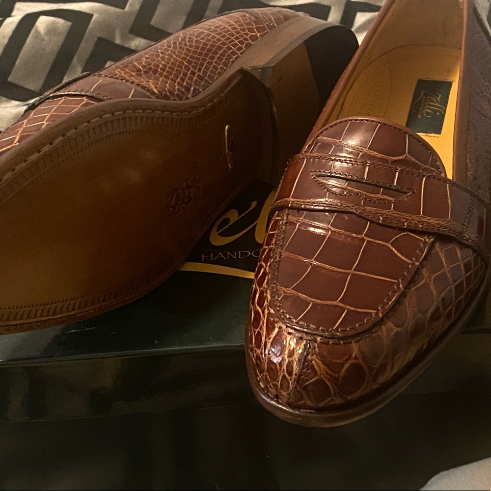 Gator shoes